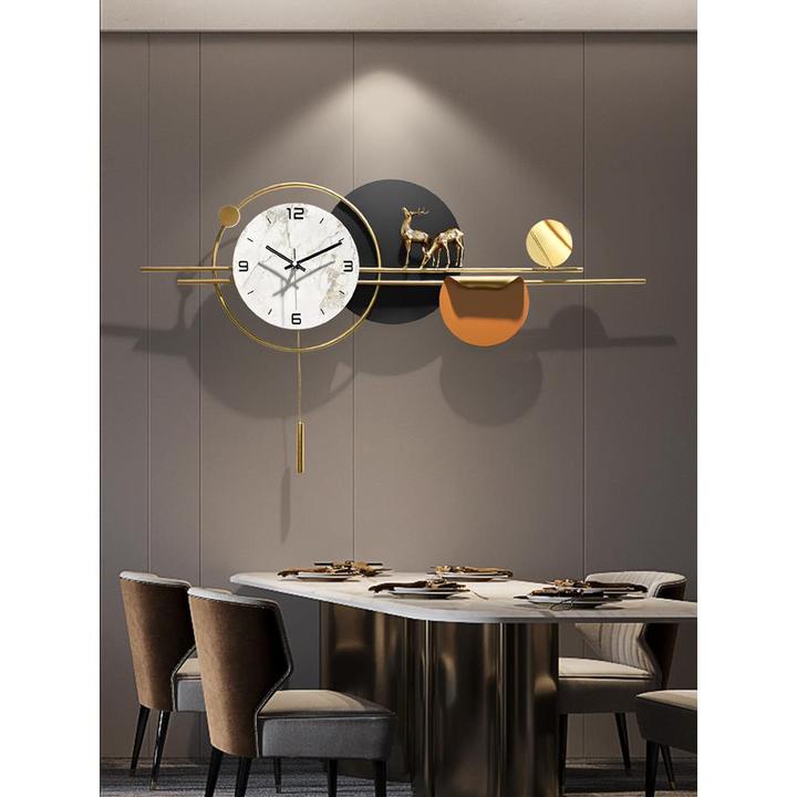 现代轻奢餐桌挂钟高级感钟表客厅2025新款创意装饰画时钟餐厅挂墙