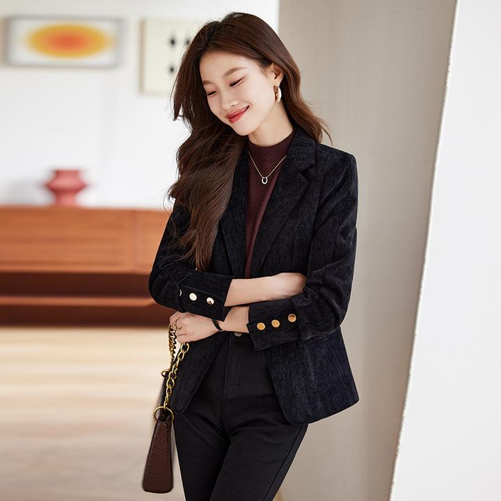 红色灯芯绒西装外套女秋冬2025新款高级感气质小个子加厚西服上衣