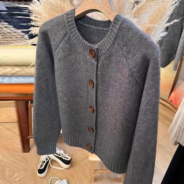 设计感圆领针织衫毛衣外套女2025年春秋新款小个子短款别致上衣潮