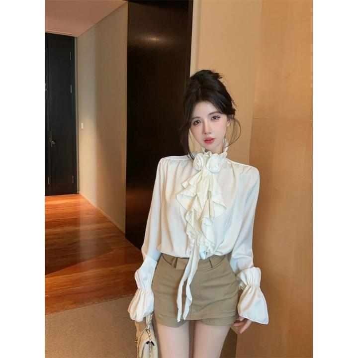 小香风荷叶边花朵衬衫女通勤法式喇叭袖上衣高级感宫廷风长袖衬衣