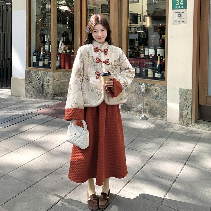 红色新中式氛围感套装裙女2024冬季新款毛绒拼接外套半身裙两件套