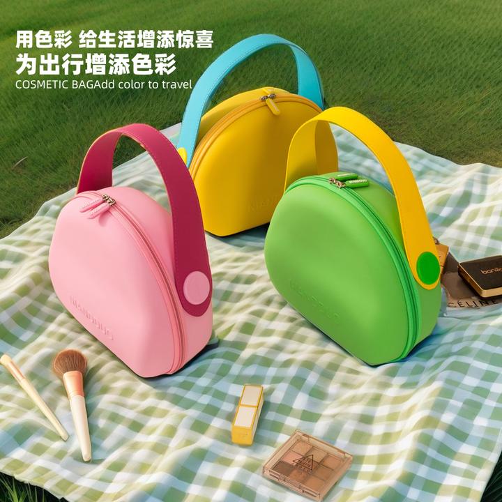 网红多巴胺化妆包大容量小众便携小包包外出旅行化妆品时尚收纳包