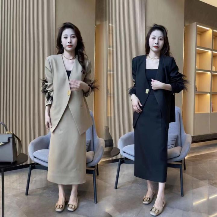 网红时尚气质羽毛拼接西服外套半身裙两件套2024新款通勤简约套装