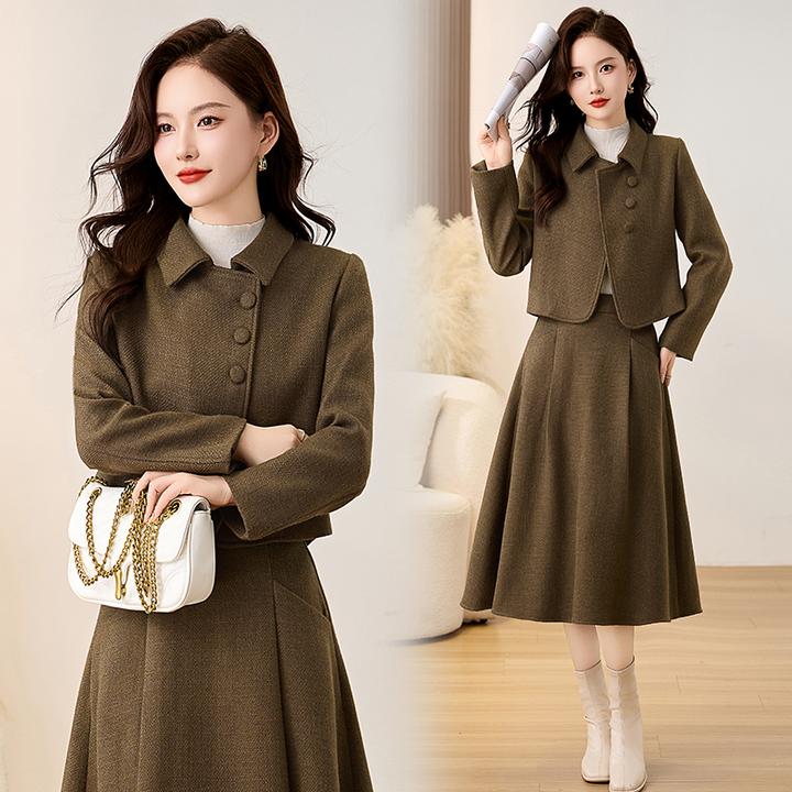 法式小香风翻领夹棉套装裙女2024秋冬新款高级感毛呢半身裙两件套