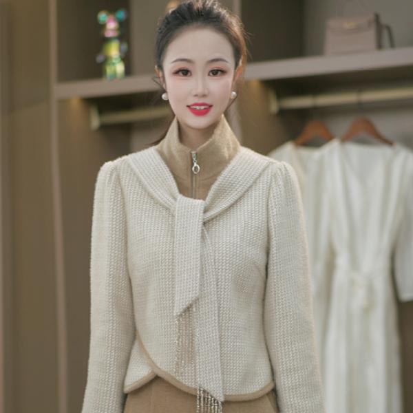 2025秋季新款时尚休闲大气百搭高级设计感减龄收腰显瘦两件套套装