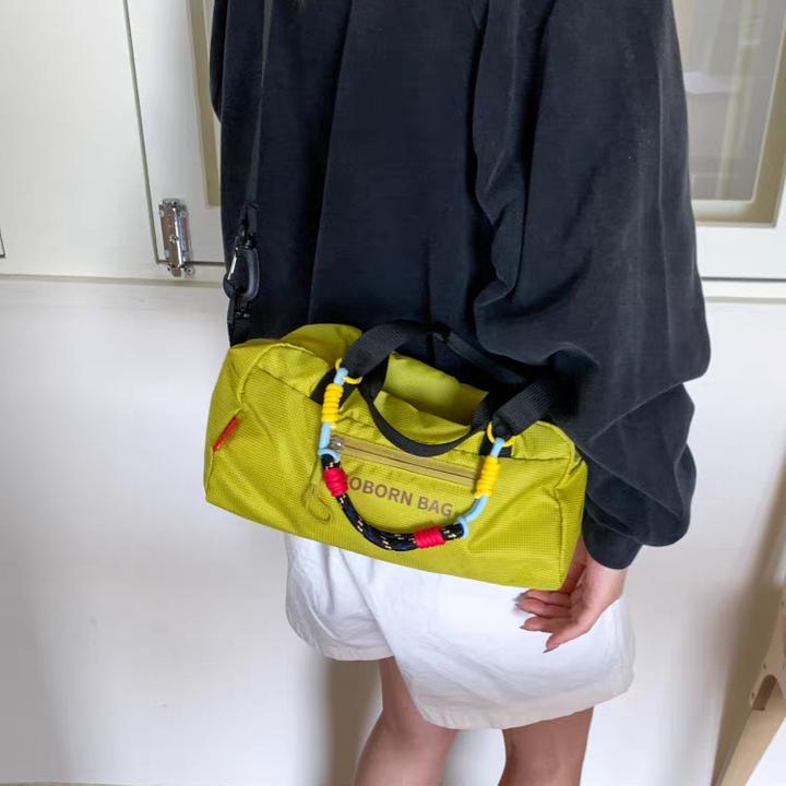 日系潮牌字母运动斜挎包  简约休闲单肩包