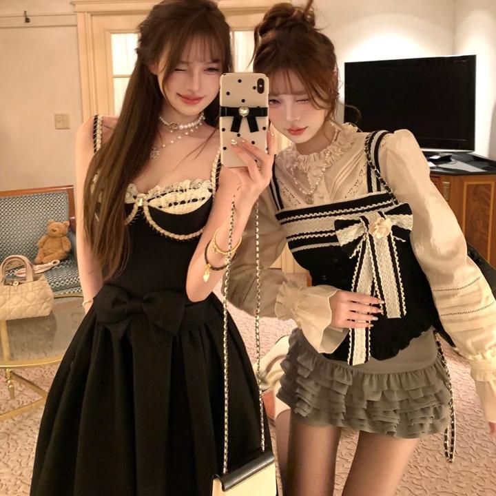 法式甜辣风减龄显瘦蕾丝拼接连衣裙夏季新款纯欲修身小众短裙女