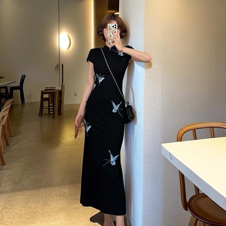 蝶梦令新中式刺绣网纱蝴蝶黑色镂空气质旗袍连衣裙女夏季新品长裙