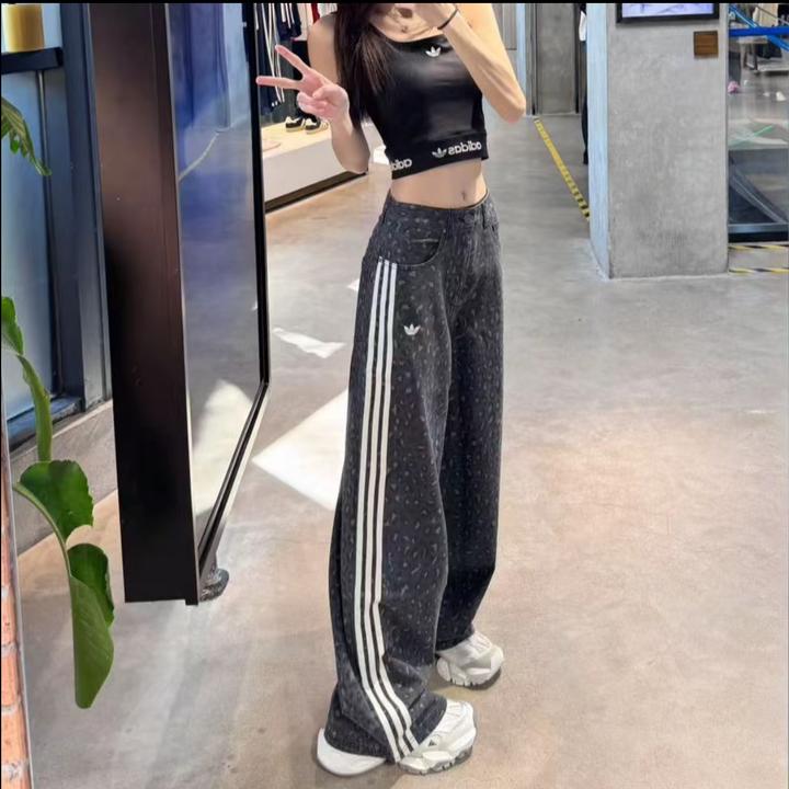 adidas阿迪达斯三叶草新款欧若风豹纹休闲阔腿直筒长裤KA2679