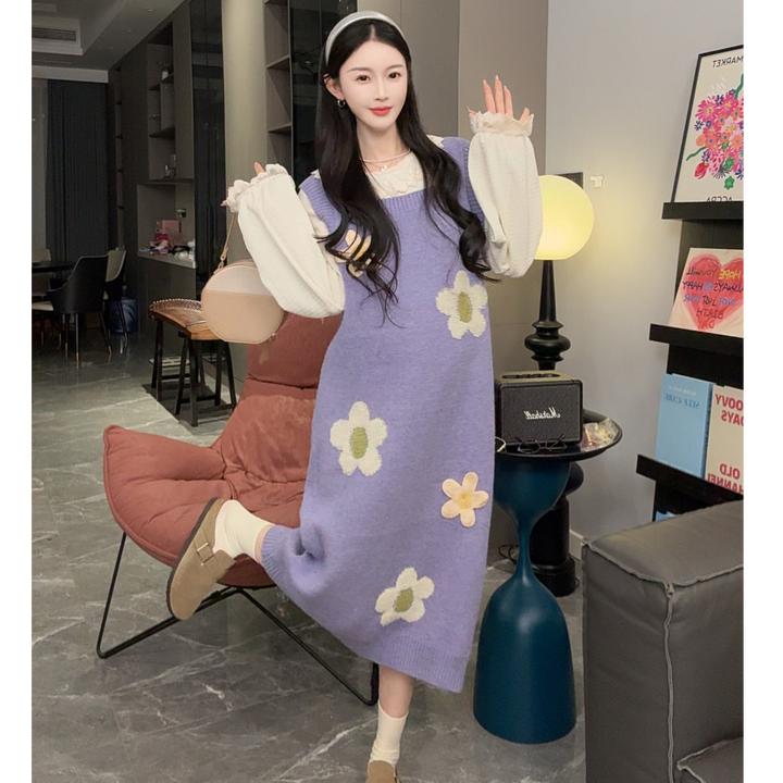 孕妇装秋冬季2025新款潮妈孕期穿搭长袖连衣裙刺绣花朵马甲背心裙