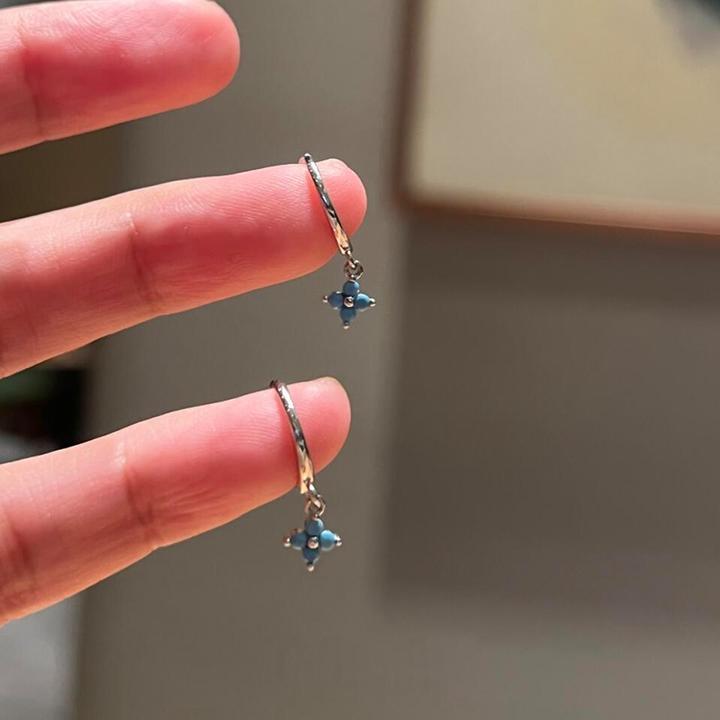 铜合金耳饰 韩系蓝色四叶草耳环轻奢小众设计高级感精致百搭耳饰