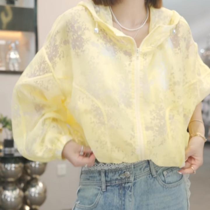 连帽外套女2025款新春中式国风薄款气质设计感休闲短款上衣防晒衫