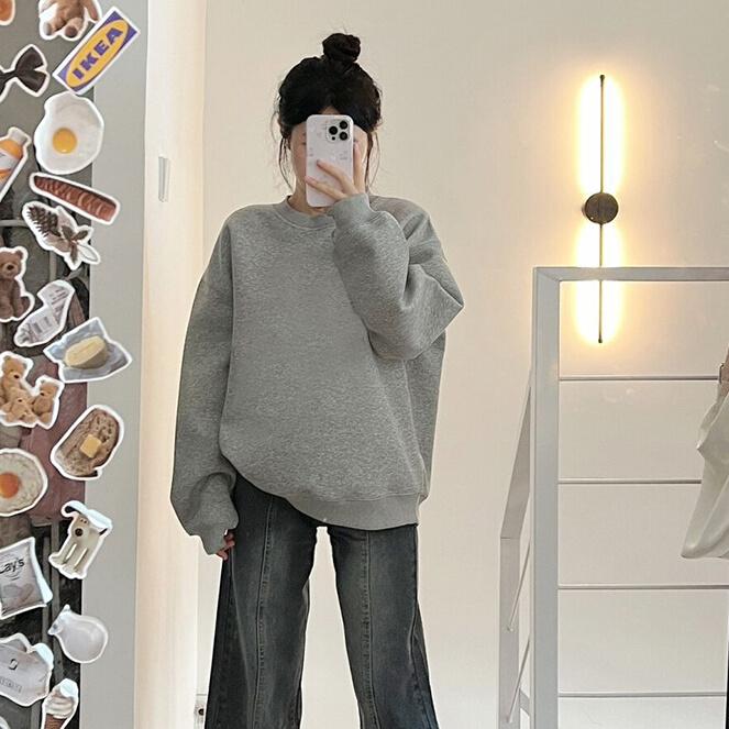 爆款的卫衣加绒秋季女打底秋冬新款加厚灰色长袖宽松圆领上衣女