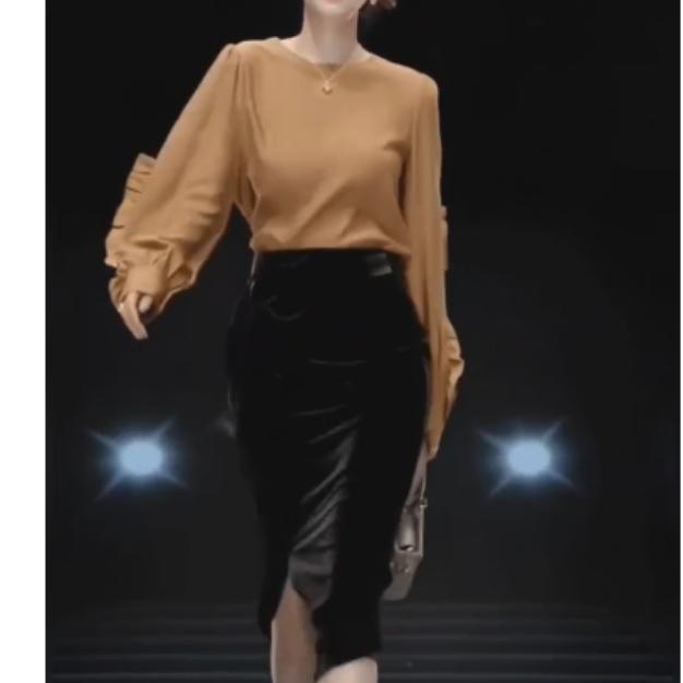 2025春季新款网红同款洋气减龄气质休闲打底衫半身裙爆款青越