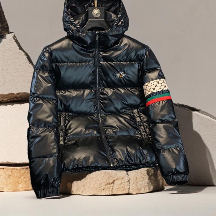 诺顿雷斯欧货小蜜蜂刺绣连帽羽绒服男款冬季新款潮牌爆款痞帅外套