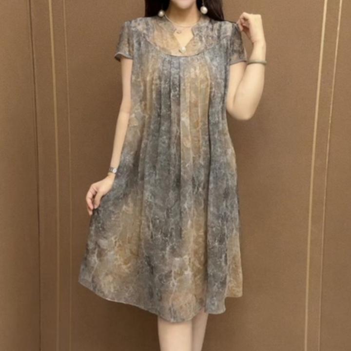 休闲洋气漂亮新款连衣裙中长款夏季V领潮流宽松中老年短袖女装裙