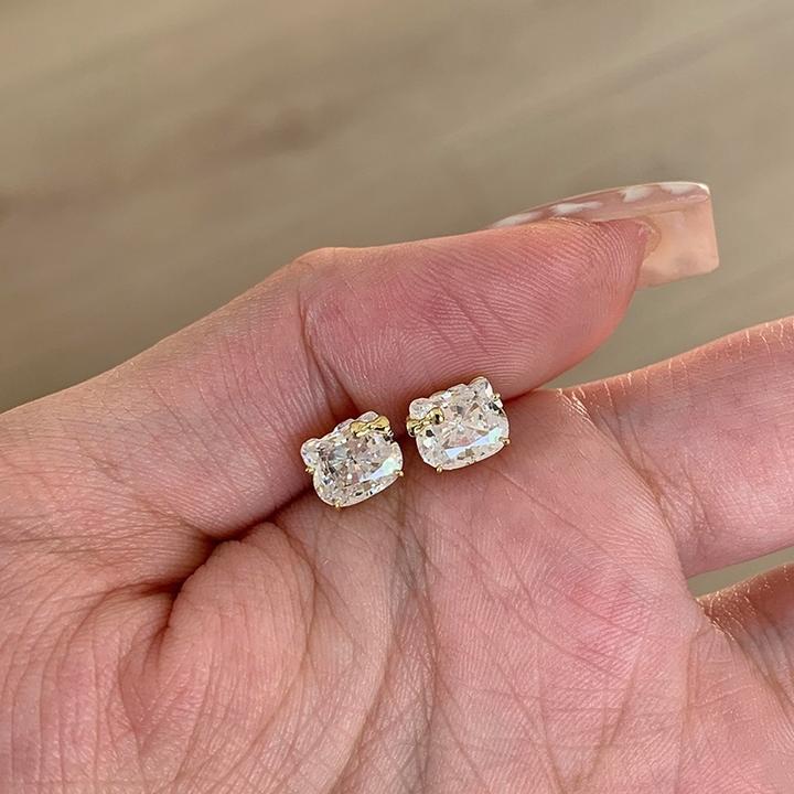 铜合金耳饰 爆闪可爱KT猫耳钉女甜美气质小众设计高级感百搭耳饰