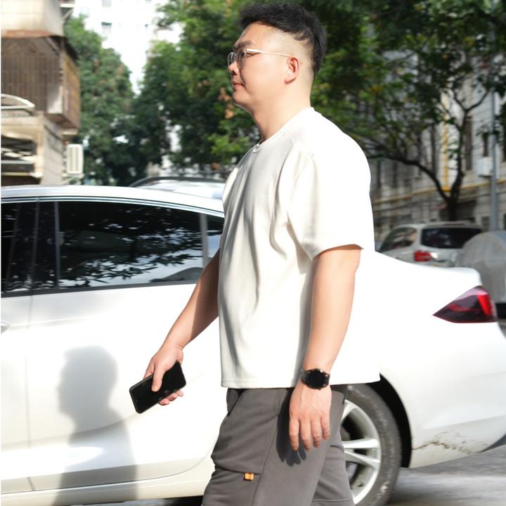 时尚运动休闲大码男装短袖潮流纯色圆领常规夏季大码宽松型T恤