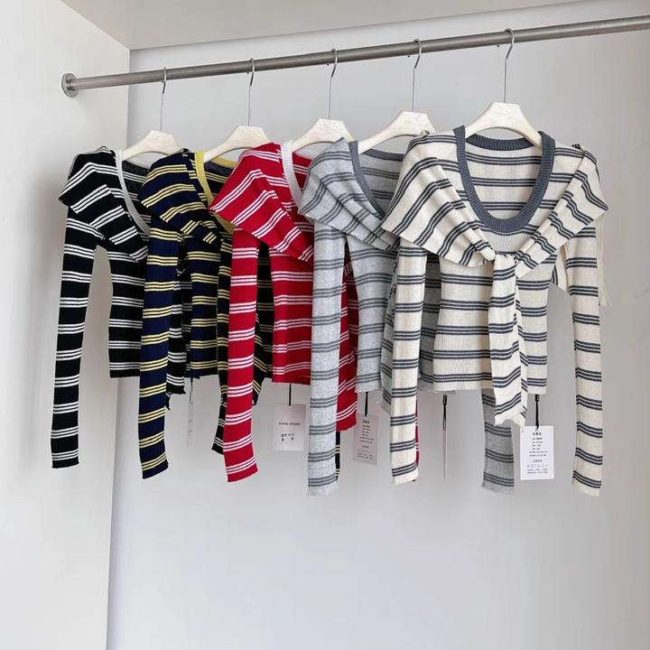 2025秋冬新款时尚撞色条纹修身长袖针织衫女配披肩修身百搭上衣