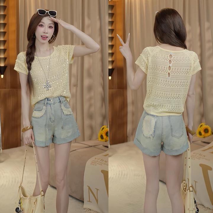 韩版2025年春夏设计感背面纽扣镂空飞飞袖亮片甜美气质上衣H8-20