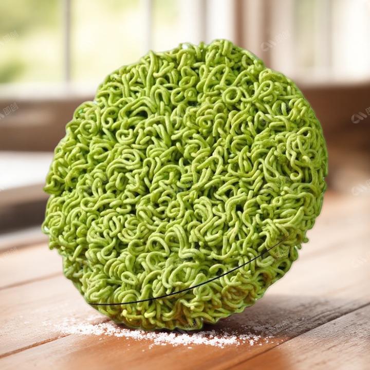 宿舍桶装香菜面泡面方便面绿色蔬菜香菜休闲面饼含夜宵懒人点心