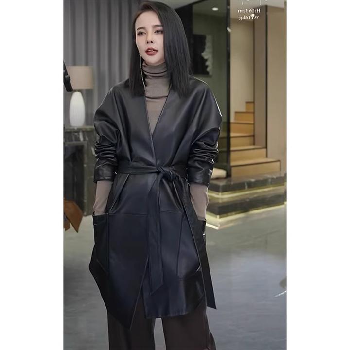 欧洲站时尚皮衣女2025秋冬中长款V领宽松系带收腰PU皮风衣外套潮
