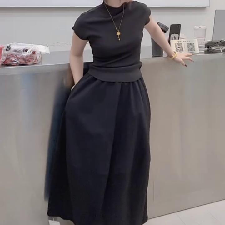 2025夏季新款时尚显瘦气质女士网红洋气两件套百搭款D6511