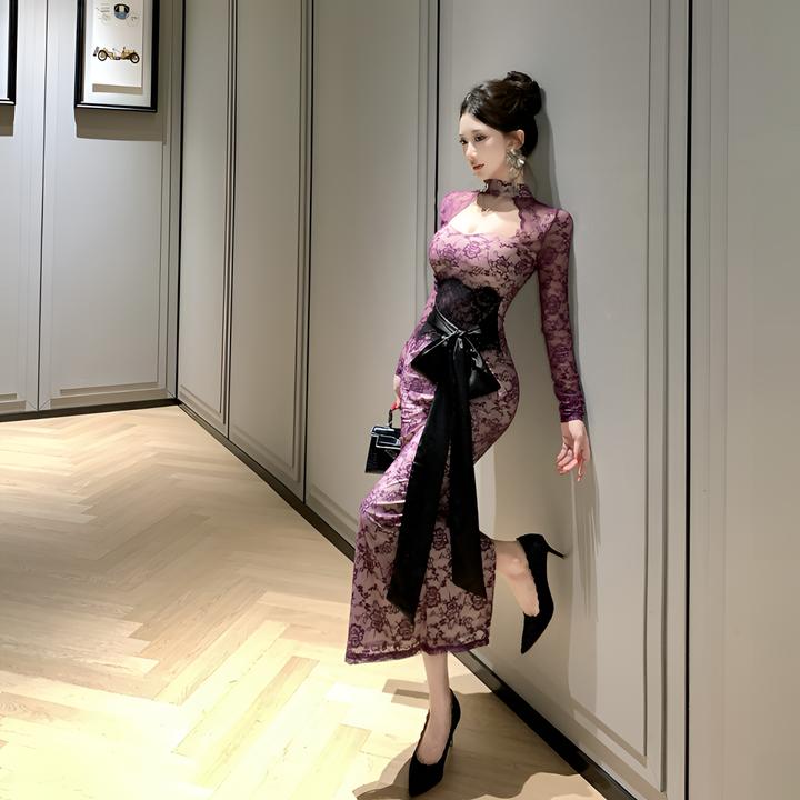 纯欲性感风紫色蕾丝挂脖长袖连衣裙法式女神范收腰系带长款包臀裙