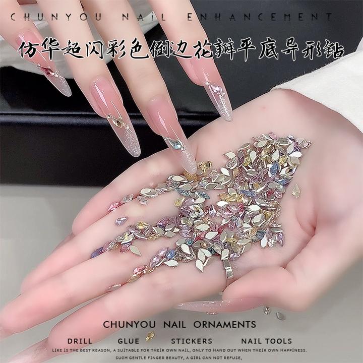 S超闪枫叶花瓣混彩叶子倒边平底华子切白色异形钻美甲钻饰品3x6mm