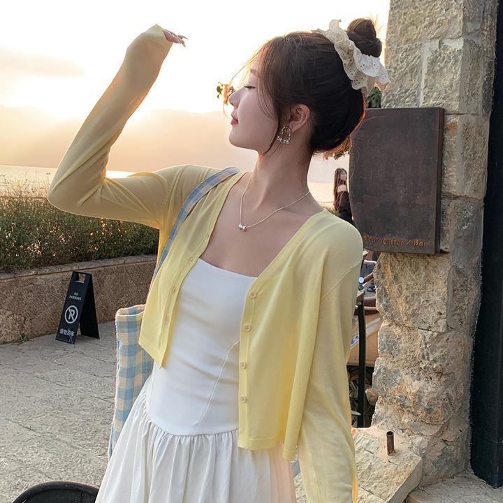 开衫薄款小外搭夏季短款防晒上衣配吊带罩衫2025新款独特漂亮小衫