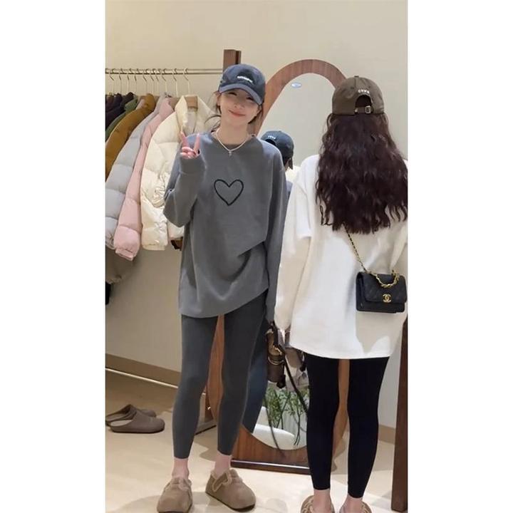 现货韩系爱心印花磨毛长袖T恤女2025新款小个子宽松加绒打底上衣