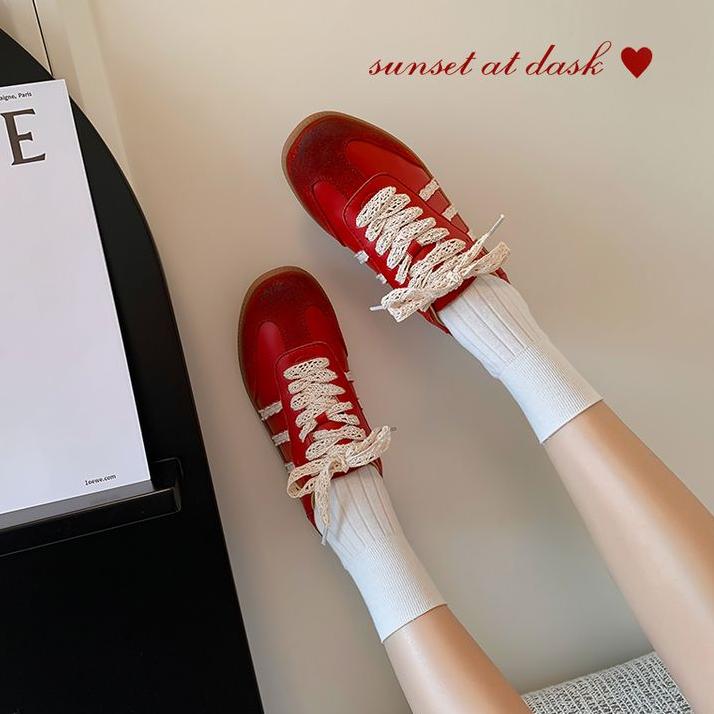 脏脏德训鞋2025春季真皮女单鞋时尚厚底系带休闲运动系带平底女鞋