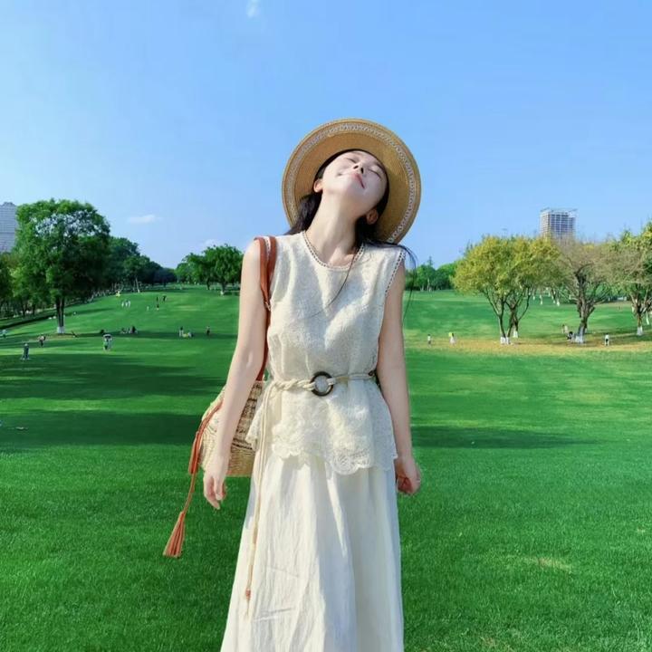 2025超火夏日大方得体穿搭一整套韩系独特绝美漂亮白色上衣套装裙