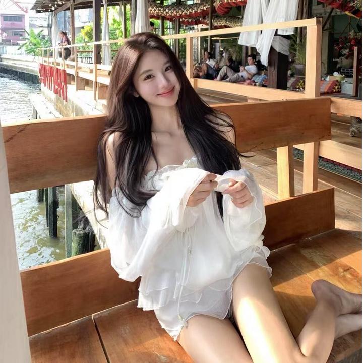 韩系性感女神2025夏季新款纯欲一字肩小众上衣配高腰半身裙套装