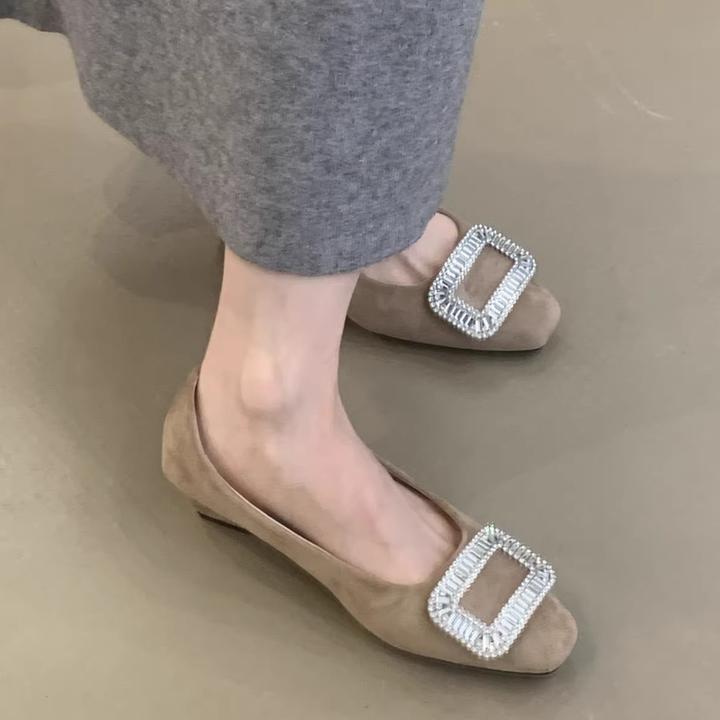 法式方扣水钻粗跟一脚蹬单鞋女2026春秋新款通勤绒面方头低跟女鞋