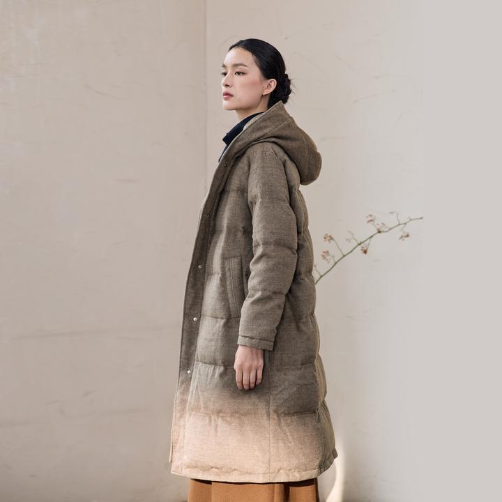 Q.TU羊毛呢90白鹅绒加厚保暖大衣女秋冬连帽高级中长羽绒服 温琢