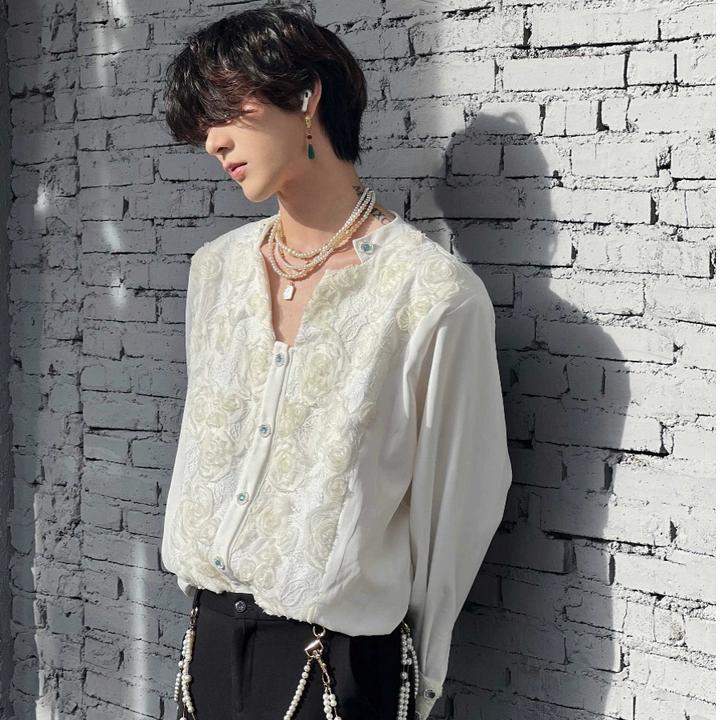 小众设计感猫眼扣气质盘花绣衬衣男士长袖宫廷风百搭时尚上衣春季