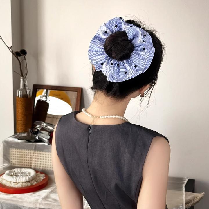 韩系ins风蓝色条纹爱心大肠发圈高级感发饰新款丸子头发绳皮筋女