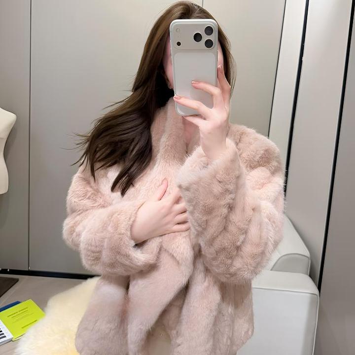 人造皮草 柔雾奶兔千金感温柔环保毛毛外套女冬季大翻领保暖上衣