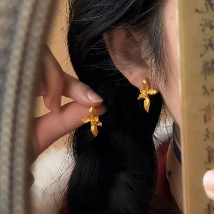铜合金耳饰 新中式金色玉兰花耳钉女轻奢气质小众高级感精致耳饰