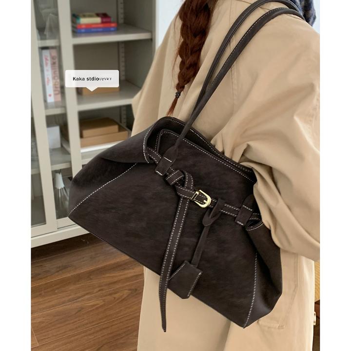 复古机车包包女款爆款2025新款复古时尚单肩包百搭大容量托特包