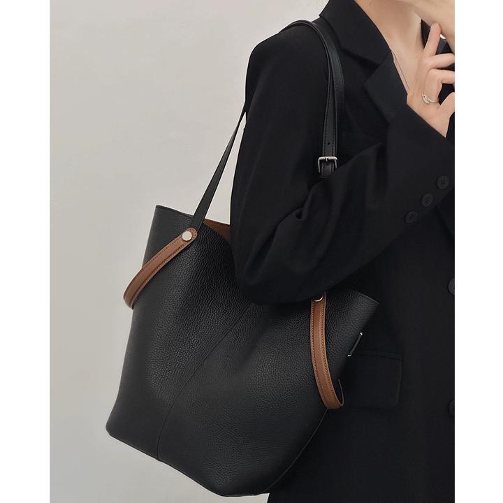 大容量手提水桶包包女式2025新款轻奢小众高级感通勤单肩托特包春