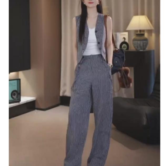 2025春季新款时尚女装网红气质爆款韩版马甲裤子两件套陶6