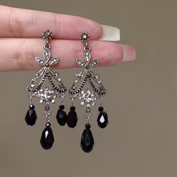 锌合金树脂耳饰 复古宫廷风精致百搭耳环女小众设计耳钉流苏耳坠