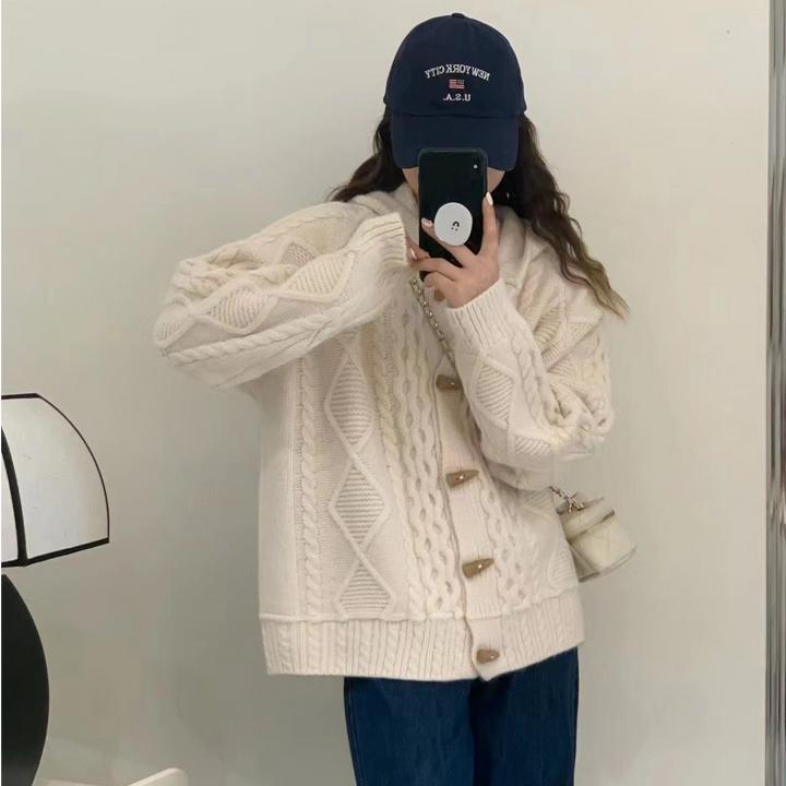 复古牛角扣连帽毛衣外套开衫女2025春秋韩版宽松慵懒风针织上衣