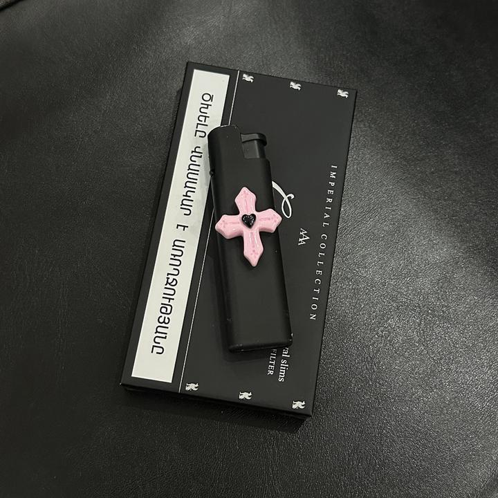 【救赎】粉色火焰十字原创手作防风可替换内胆打火机礼物末日玫瑰潮