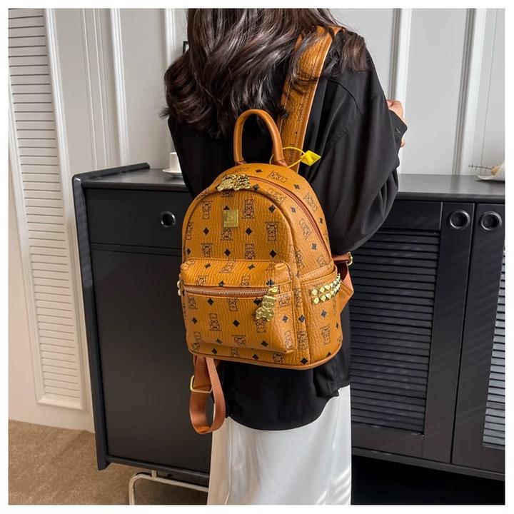 麦多熊双肩包新款韩版休闲小众百搭ins大学生女款书包高级大容量