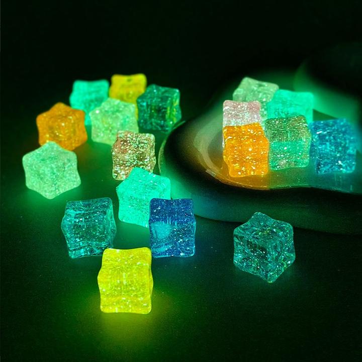 【九宫格冰块对对碰】星空萤火虫夜光透亮冰块树脂DIY饰品