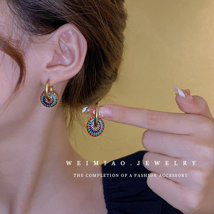 铜合金耳饰 S925银针潮派跨境欧美复古彩绘雏菊花纹感钛钢不掉色