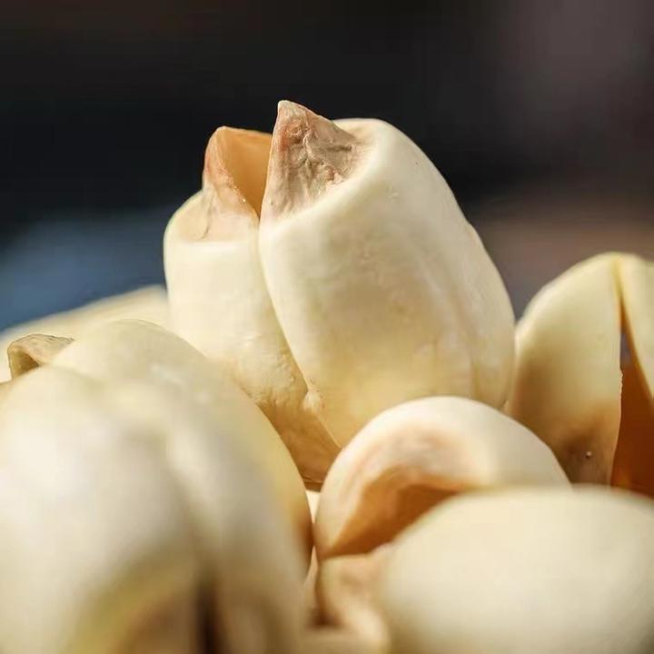 苏芡莲子红枣桂圆腰果